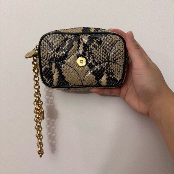 Eric javits wristlet - Picture 2 of 7